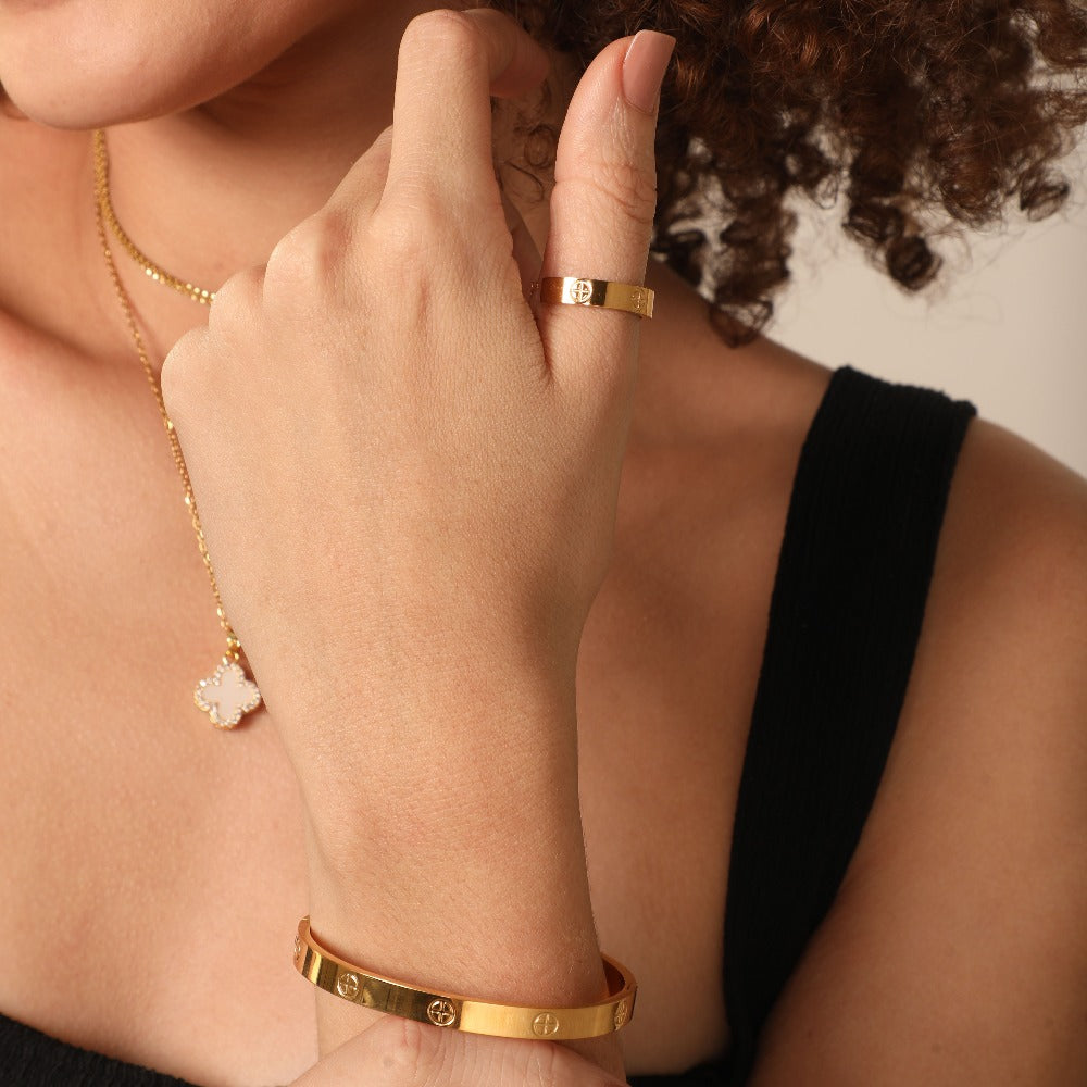 Element Love ring 14K gold-plated