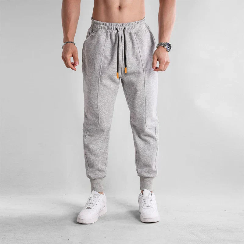 Loose, comfortable men's jogging trousers