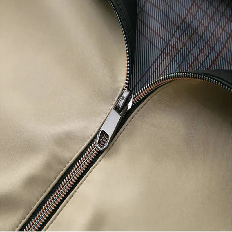 Minimalist jacket with high collar - Oliver