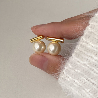 Pearly Bars Earrings