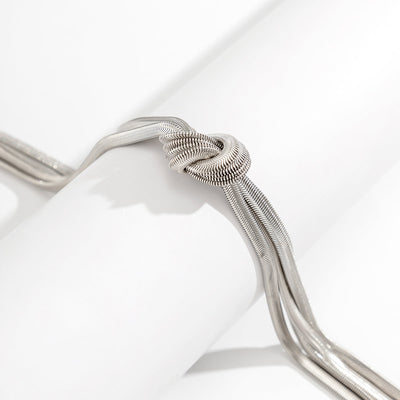 Emilia-Calou Intertwined knot necklace