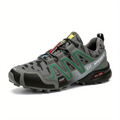 Waterproof unisex hiking boots for demanding mountain tours