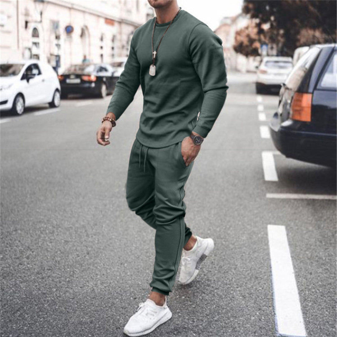 High-quality men's tracksuit set in various colours