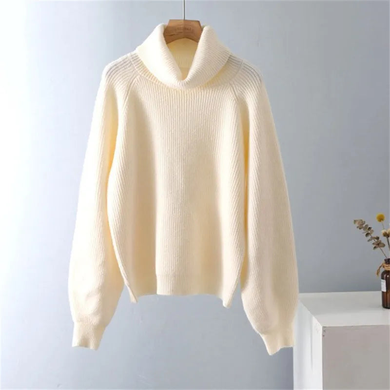 Aubrey - Single-coloured turtleneck jumper for women