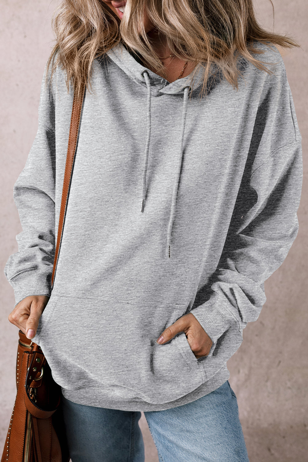 Nyna - Thick hoodie with kangaroo pocket and fleece lining