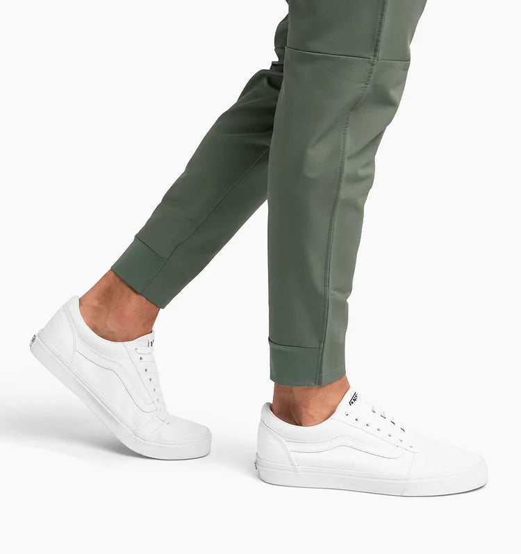 Comfortable everyday trousers for men