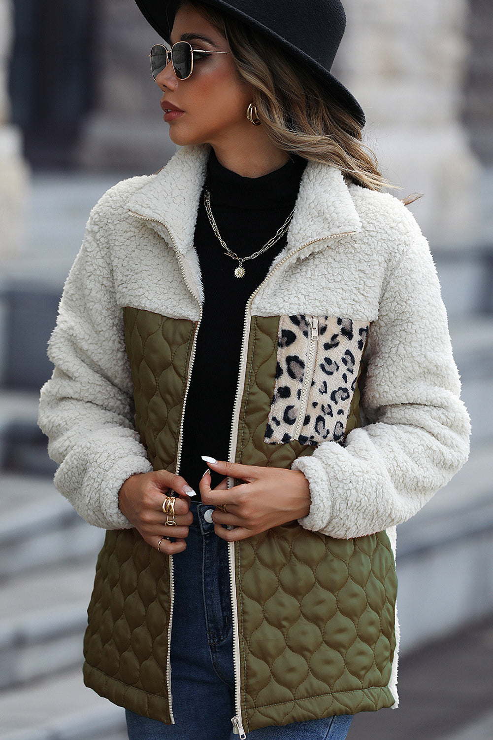 Élise - Sherpa jacket with zip and stand-up collar with leopard patches