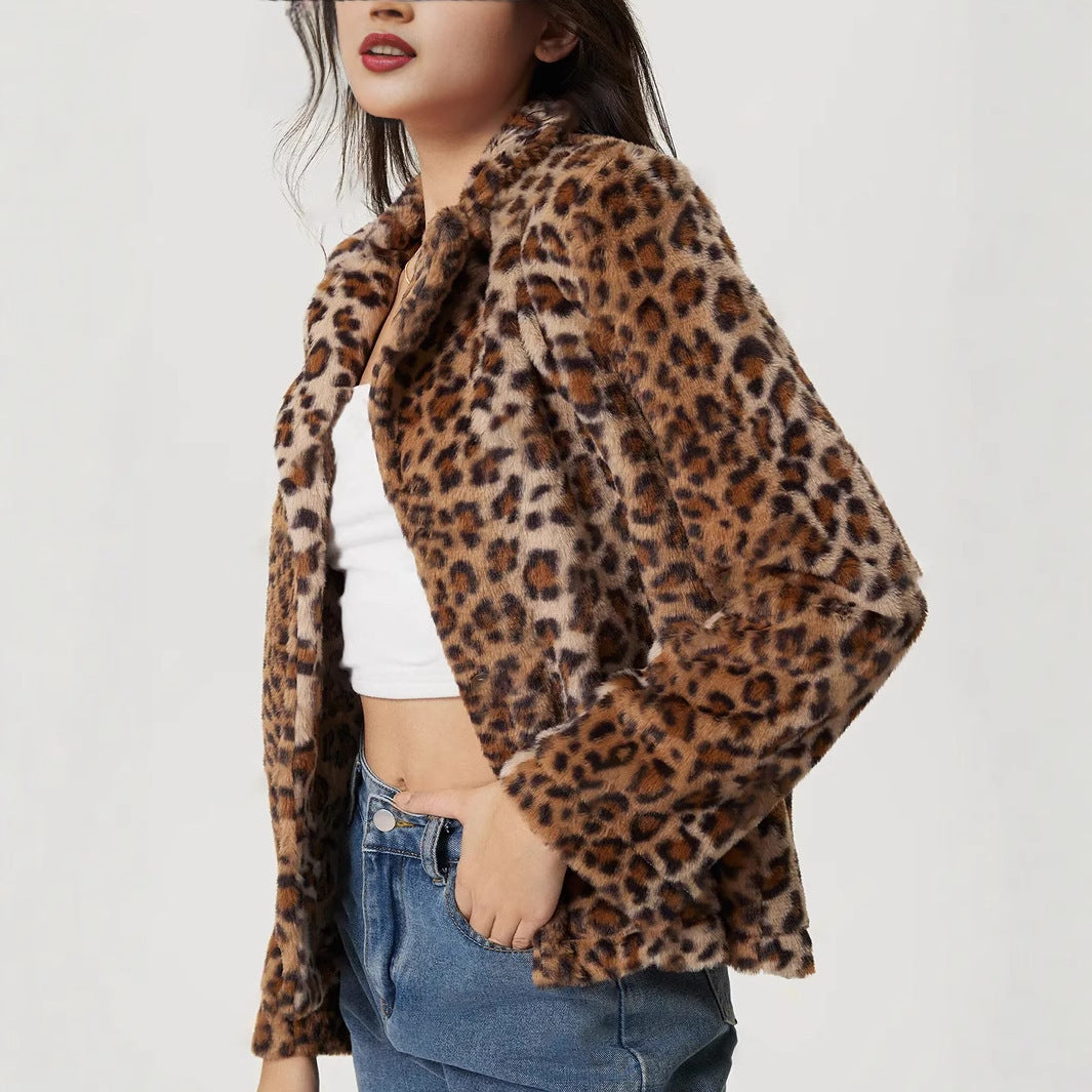 Coat with leopard print lapel - Mireille