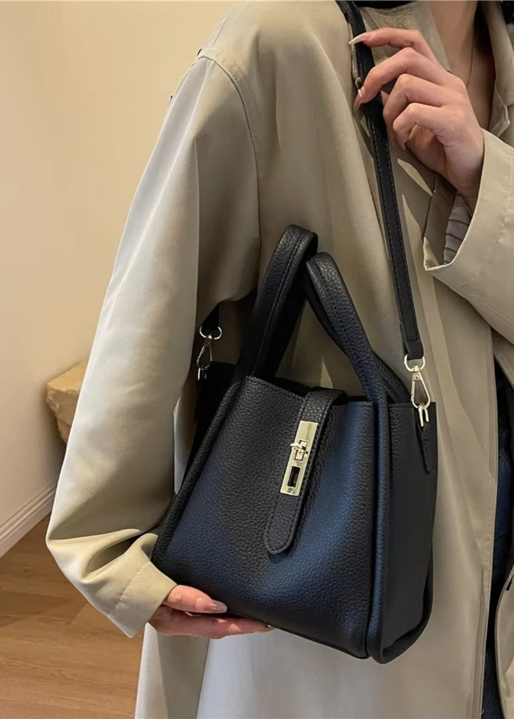 Women's shopper bag - Vini