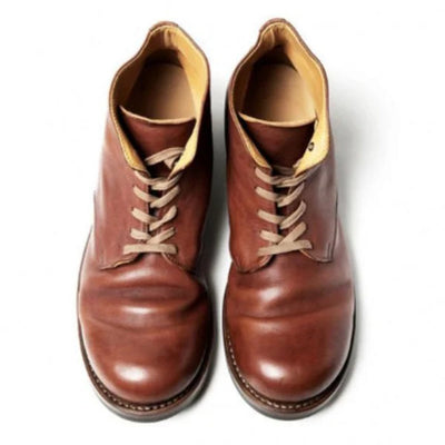 High-quality and durable men's leather boots