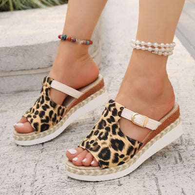 Women's leopard print wedge sandals with buckle - Selene