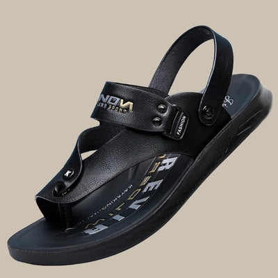 Comfortable men's sandals with buckle