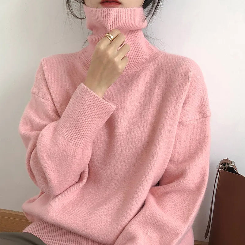 Brielle - Turtleneck jumper in the style of a quilted jumper