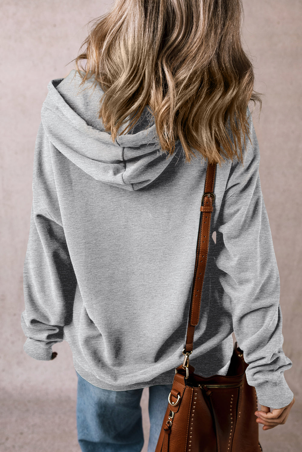 Nyna - Thick hoodie with kangaroo pocket and fleece lining