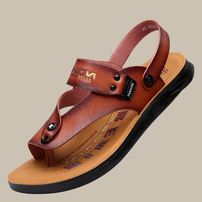 Comfortable men's sandals with buckle