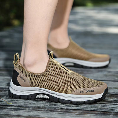 Men's shoes in breathable lightweight mesh with slip-resistant soles - Bruno