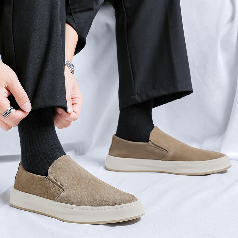 Men's premium suede loafers laceless design - Rodrigo