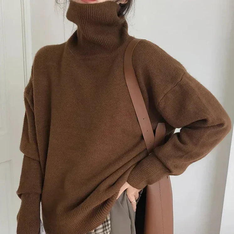 Brielle - Turtleneck jumper in the style of a quilted jumper