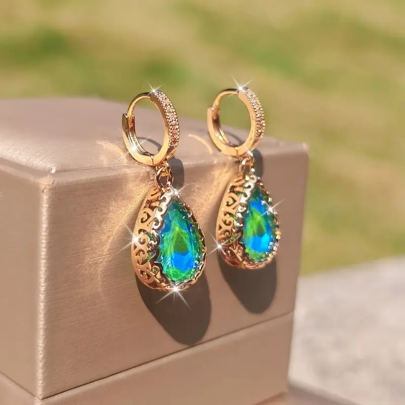 Water Drop Greenish Earrings - Enya
