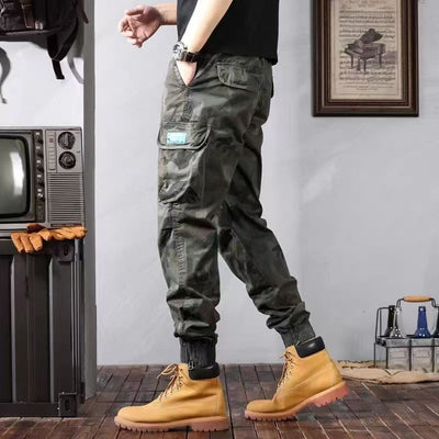Men's camouflage cargo pants with multi-pockets - Viktor