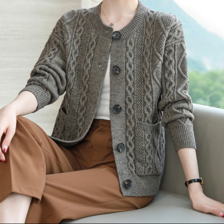 Women's knitted cardigan with large buttons - Liora