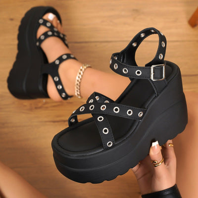 Platform Sandals Women's Cross Studded Design - Romane