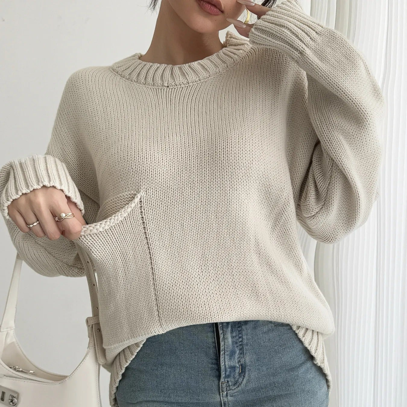 Women's oversize knitted sweater - Pereira