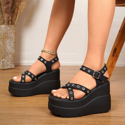 Platform Sandals Women's Cross Studded Design - Romane