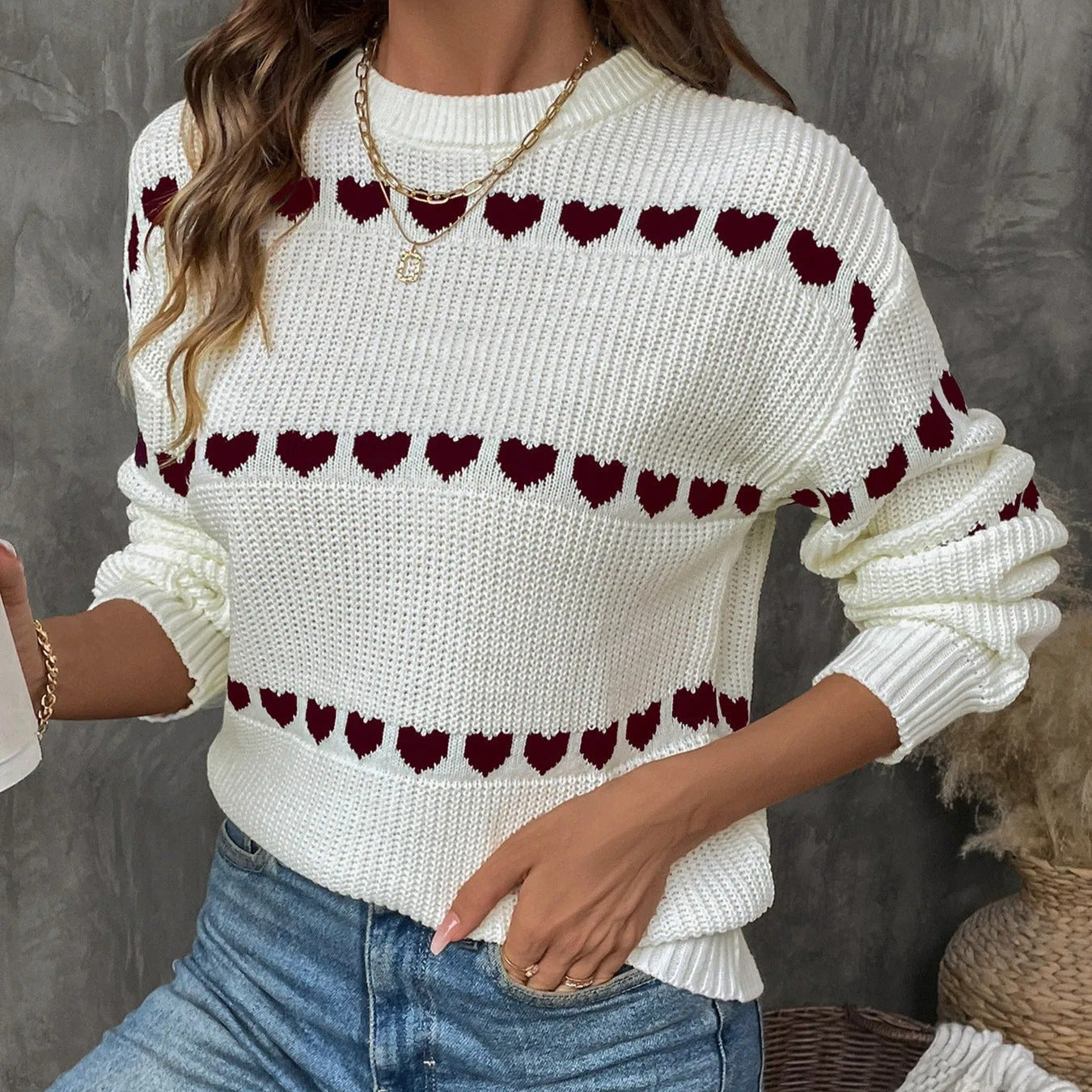 Knitted sweater with embroidered hearts - Calista
