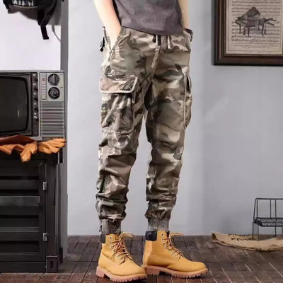 Men's camouflage cargo pants with multi-pockets - Viktor
