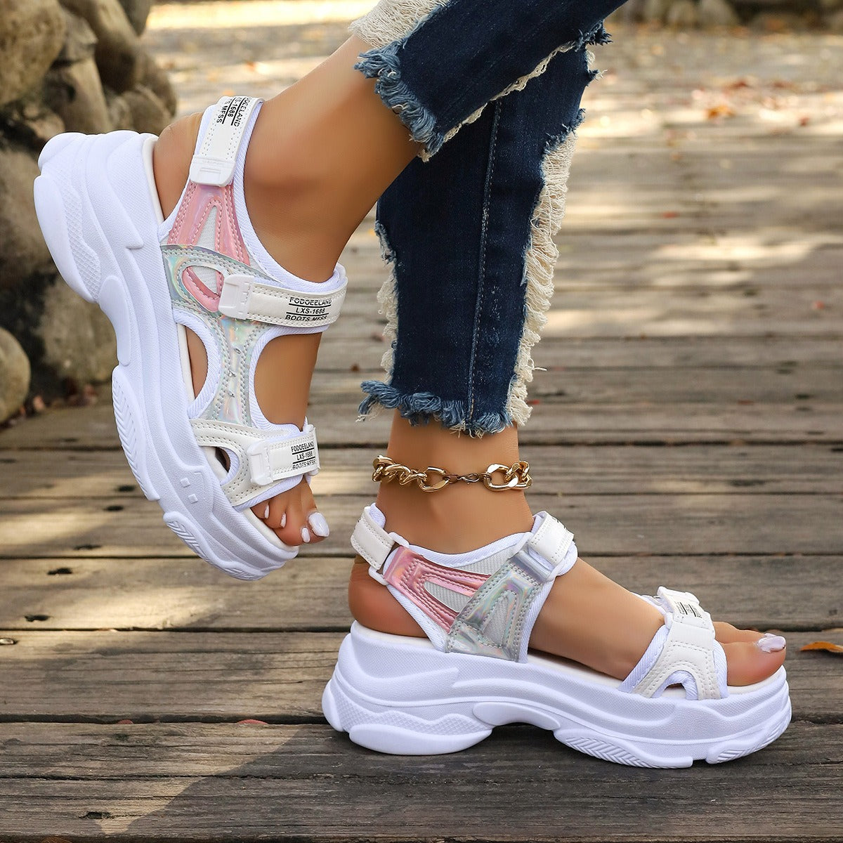 Women's light platform sports sandals futuristic design - Alexia