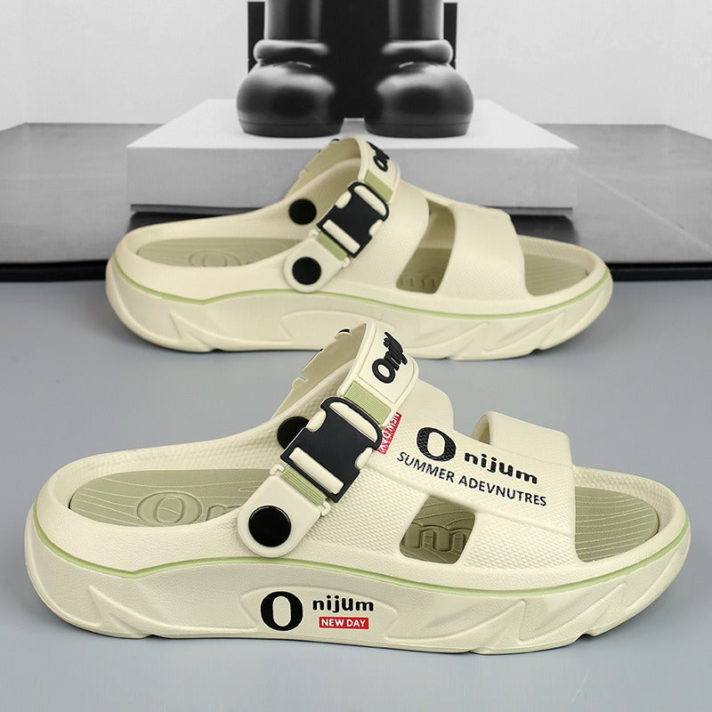 Sport sandals with buckle - Elion