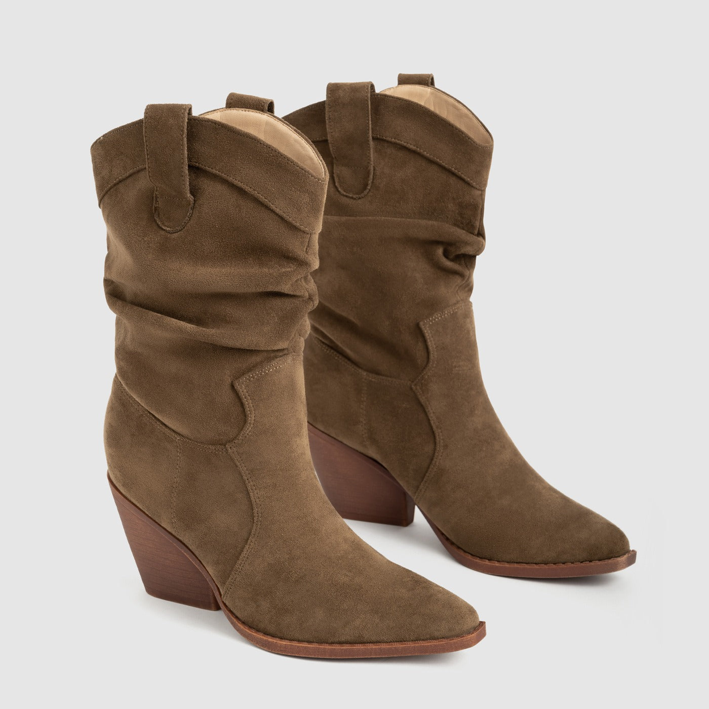 Women's synthetic suede boots with medium heel western style - Liora