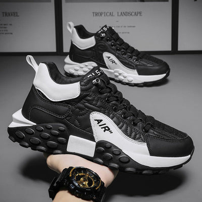 Sneakers with high relief sole - Varek