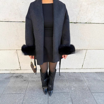 Women's wool coat with wide sleeves and plush cuffs - Carmela