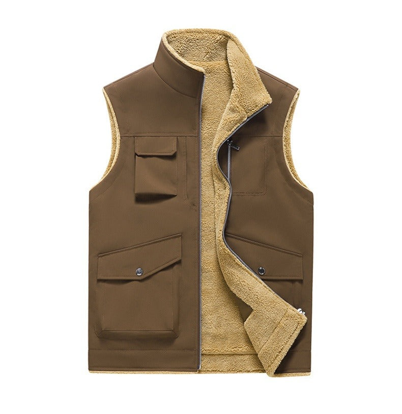 Men's fleece lined multi-pocket outdoor style vest - Owen