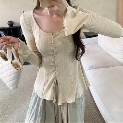 Women's long sleeve ribbed t-shirt with decorative buttons - Delorean