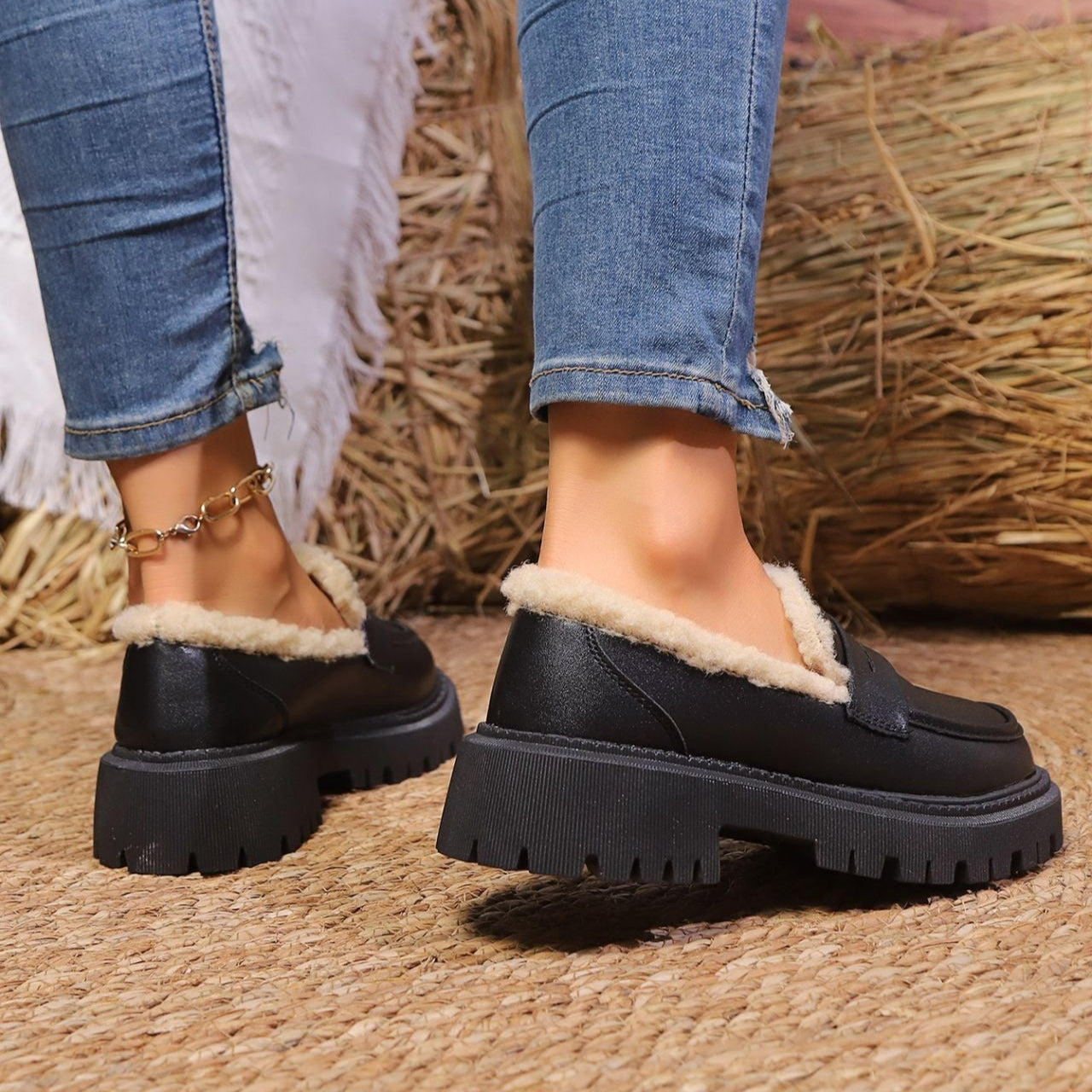 Moccasins with platform and warm lining - Selia