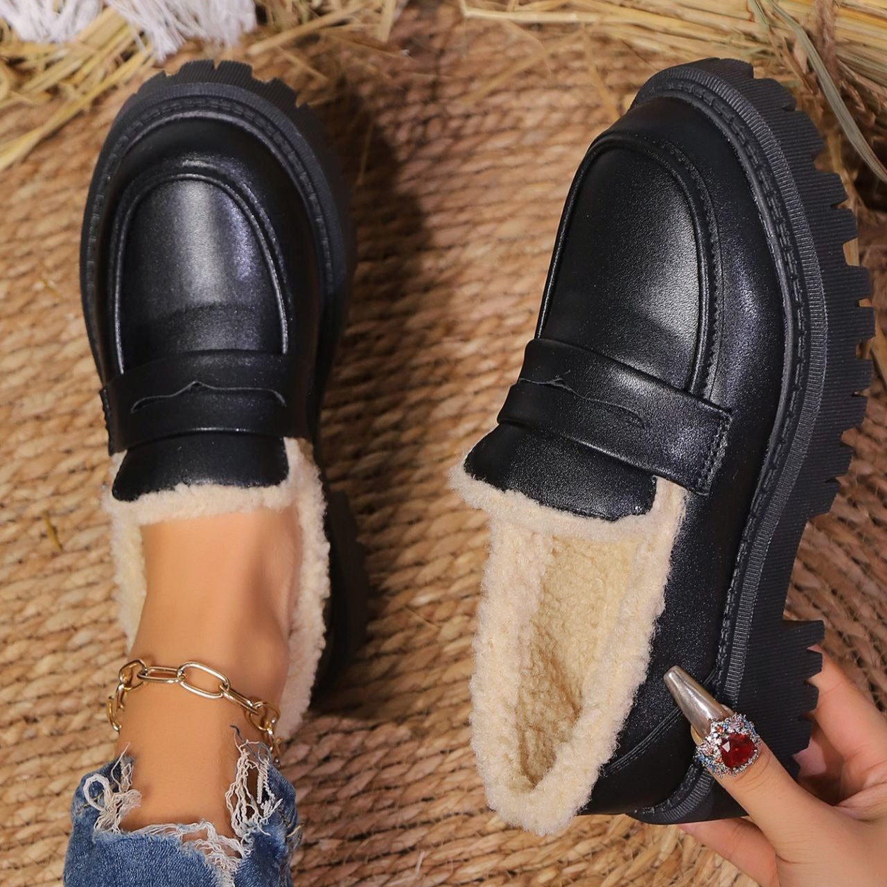 Moccasins with platform and warm lining - Selia