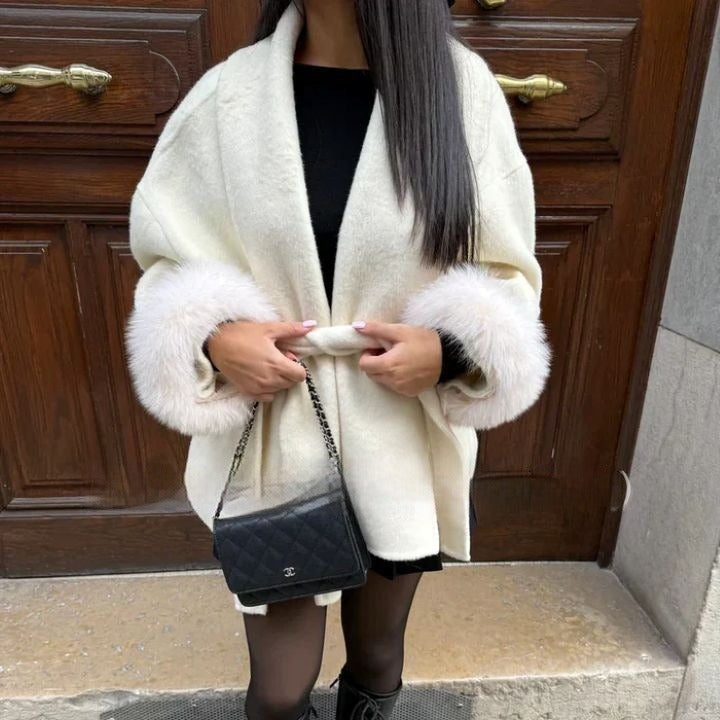 Women's wool coat with wide sleeves and plush cuffs - Carmela