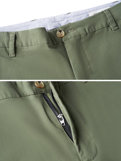 High-quality, stretchy men's chinos made from easy-care cotton-blend fabric