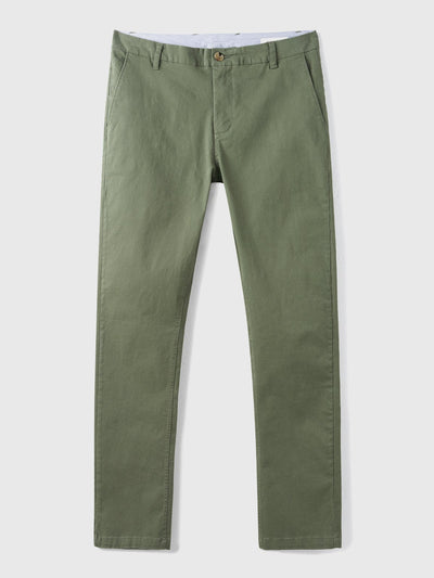 High-quality, stretchy men's chinos made from easy-care cotton-blend fabric