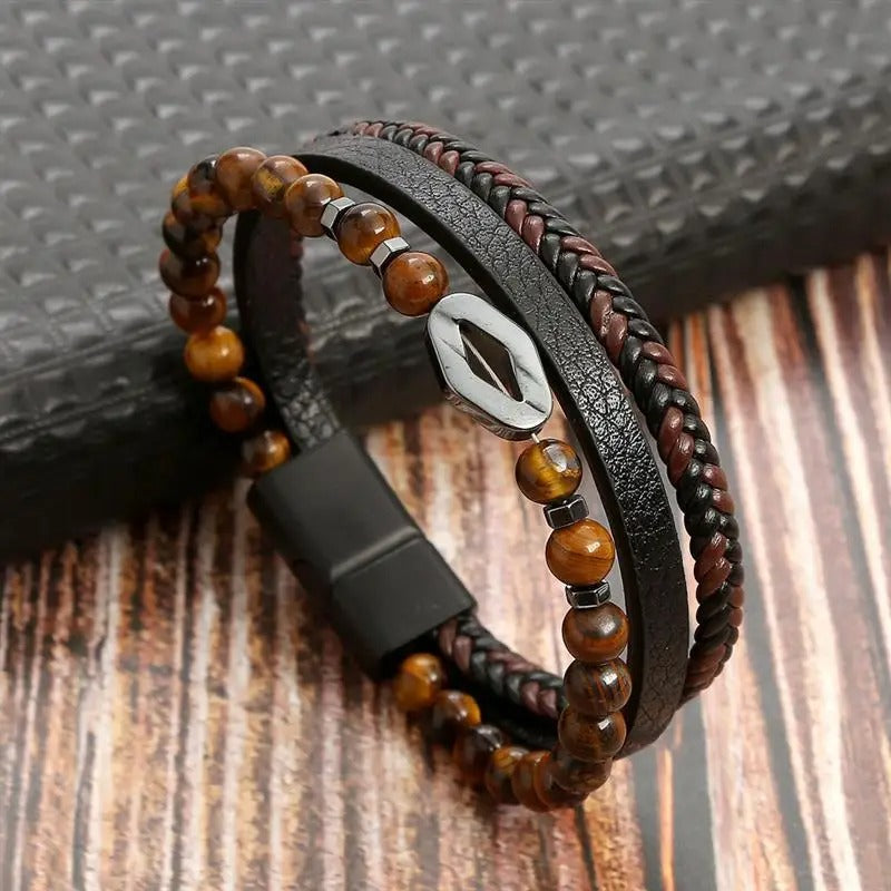 Elegant Vintage - Luxurious leather strap