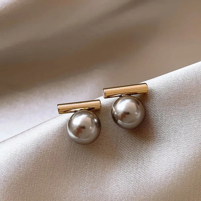 Pearly Bars Earrings