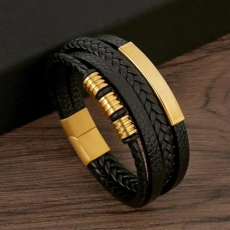 Sophisticated Vintage - Luxurious leather strap