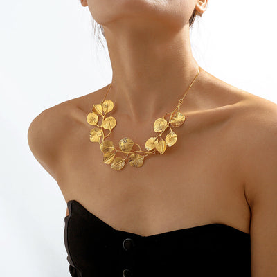 Gold-plated Allure necklace