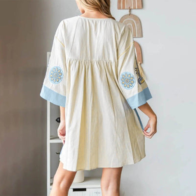 Avery - Floral Printed Sleeves V-neck Dress