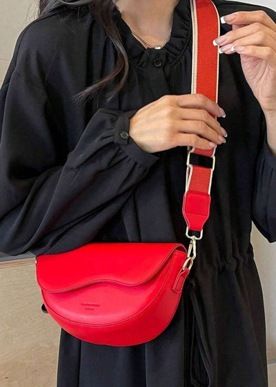 Women's half moon minimalist style bag - Malibu