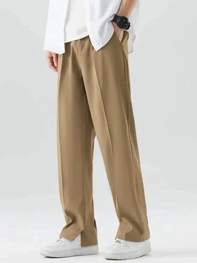 Modern pleated trousers