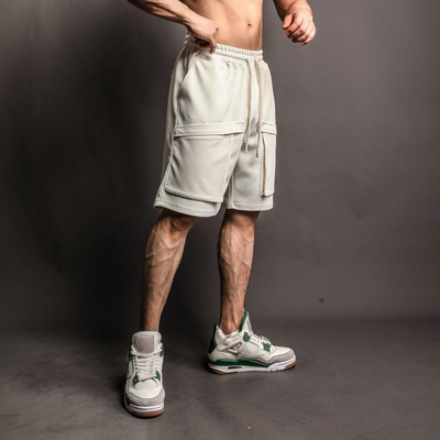 Kings Cross cargo shorts with a relaxed cut